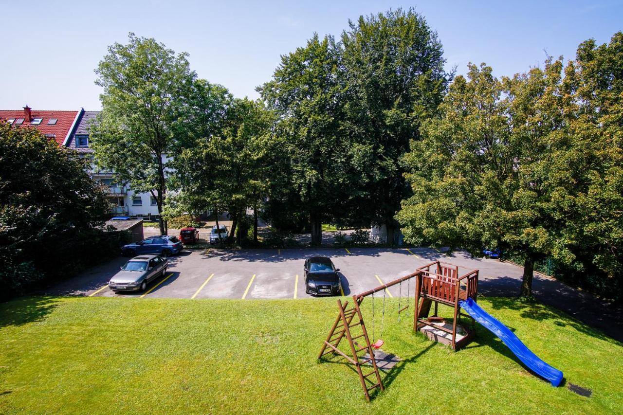 Homefy Feel-Good Apartment - Own Parking, Balcony And Garden Essen Exterior foto