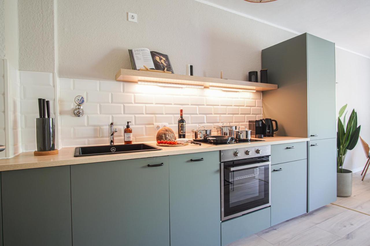 Homefy Feel-Good Apartment - Own Parking, Balcony And Garden Essen Exterior foto